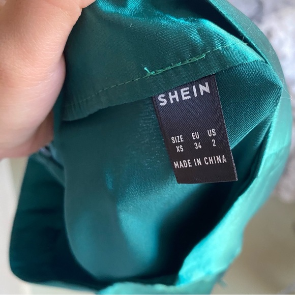 SHEIN Green Satin Slit Mini Skirt - Picture 7 of 8